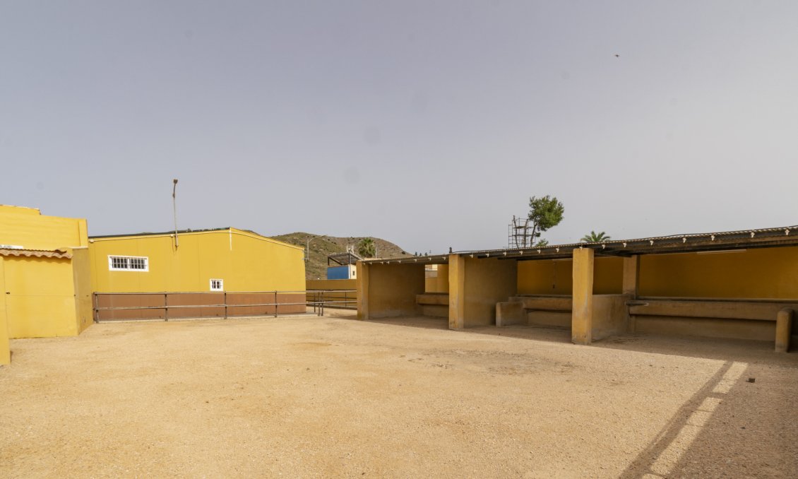 Wiederverkauf - Villa -
El Beal - Inland