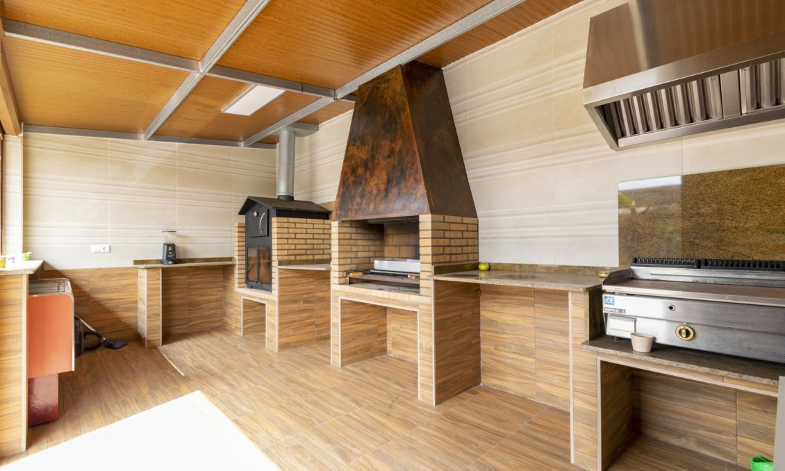 Wiederverkauf - Villa -
El Beal - Inland