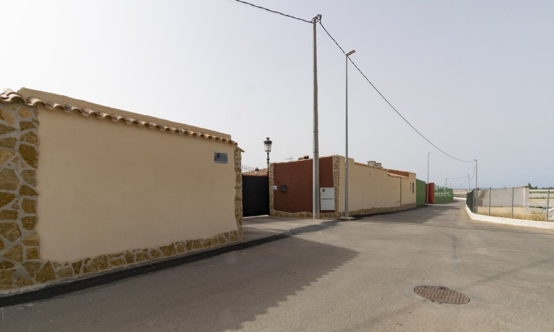 Wiederverkauf - Villa -
El Beal - Inland