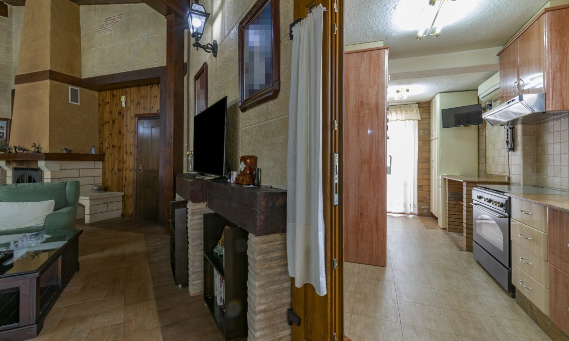 Wiederverkauf - Villa -
El Beal - Inland