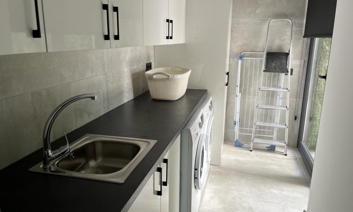 Resale - Villa -
Rojales - Inland