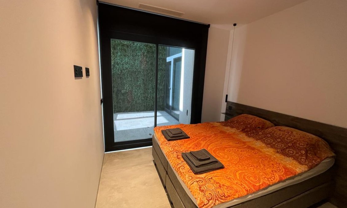 Resale - Villa -
Rojales - Inland