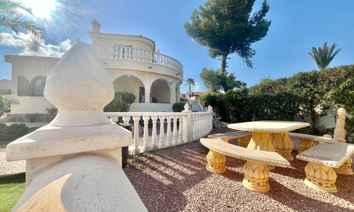 Wiederverkauf - Villa -
Torrevieja - San Luis