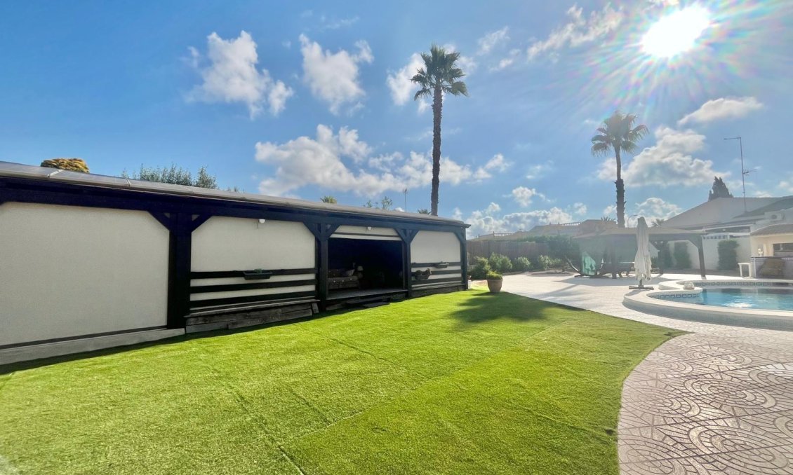 Wiederverkauf - Villa -
Torrevieja - San Luis