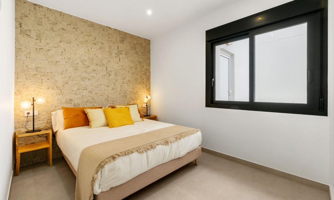 Neue Gebäude - Villa -
San Pedro del Pinatar - Polideportivo