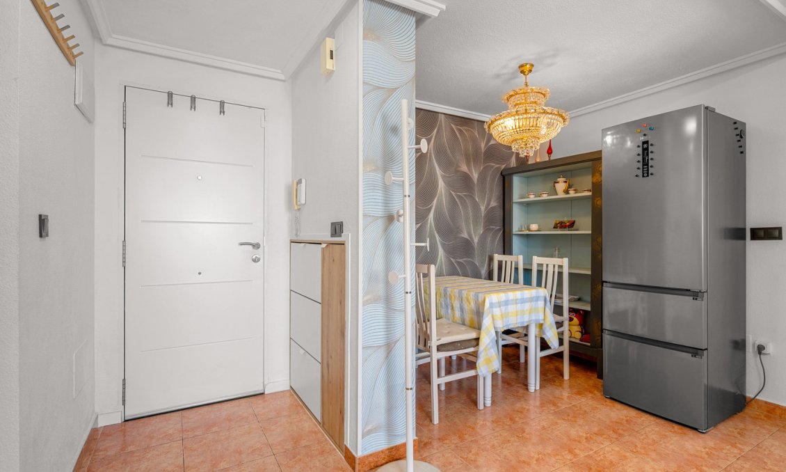 Resale - Apartment -
Torrevieja - Costa Blanca