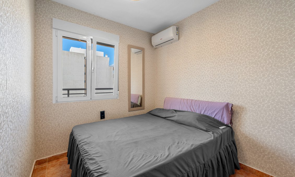 Resale - Apartment -
Torrevieja - Costa Blanca