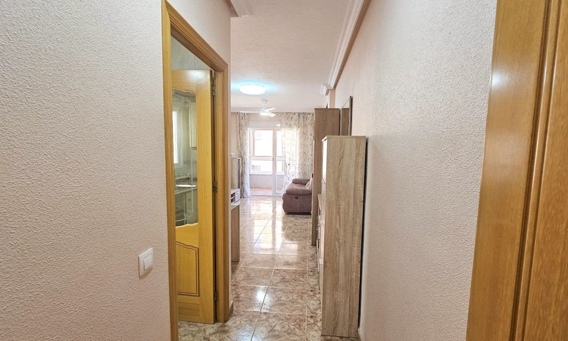 Revente - Appartement -
Torrevieja - Costa Blanca