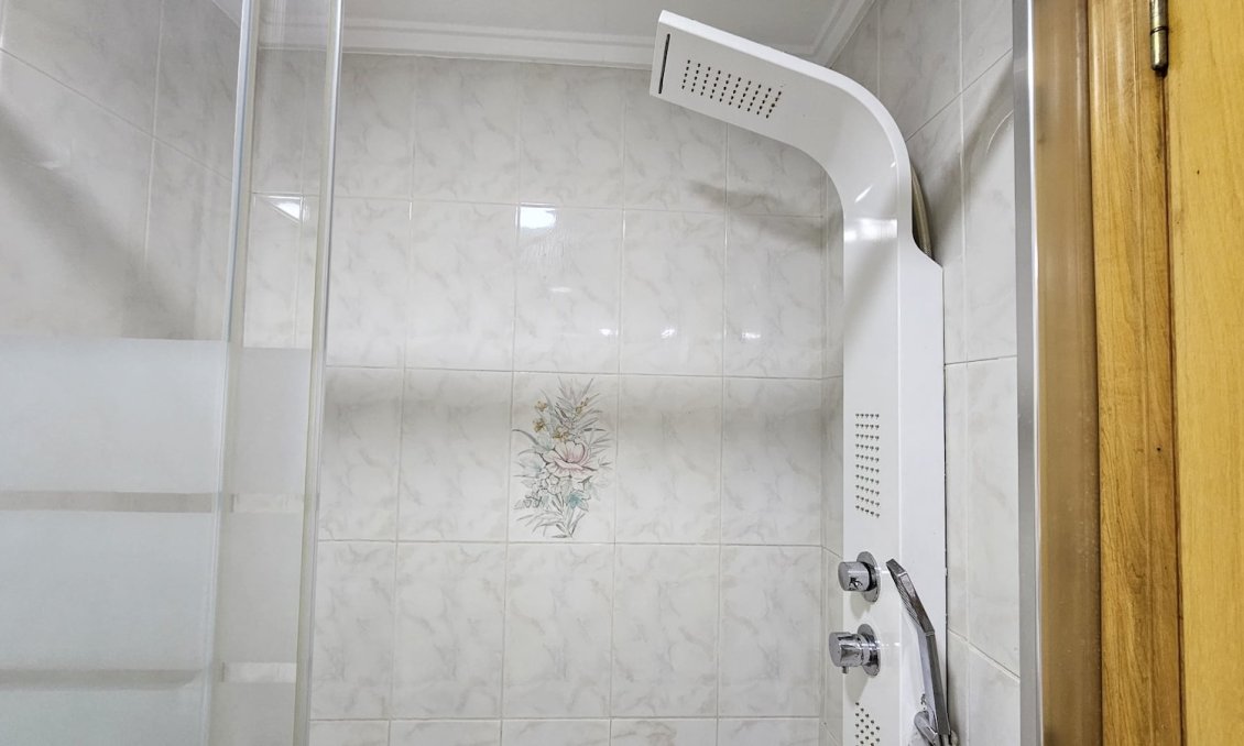 Revente - Appartement -
Torrevieja - Costa Blanca