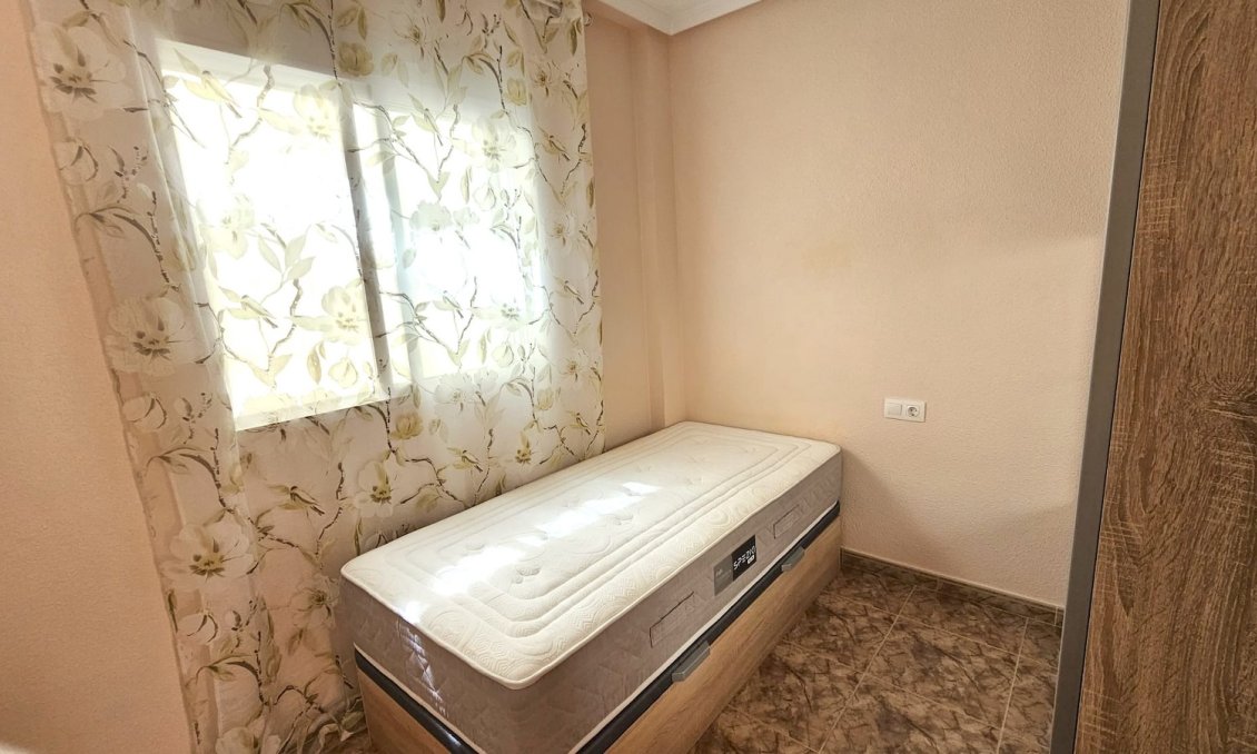 Revente - Appartement -
Torrevieja - Costa Blanca