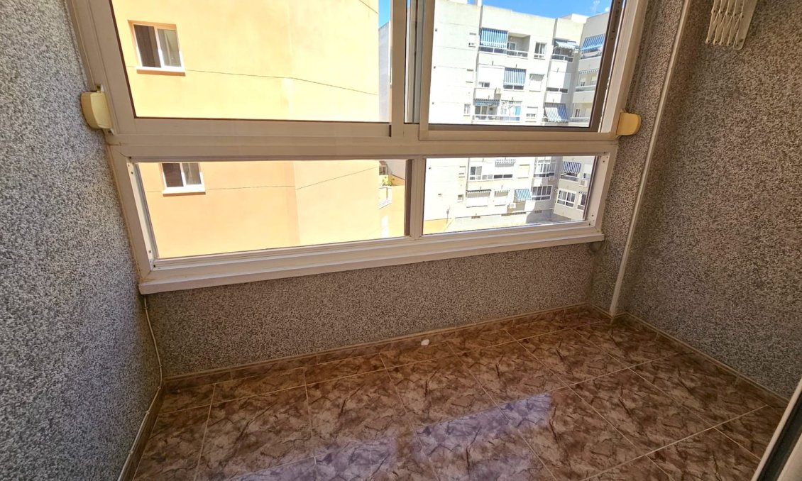 Revente - Appartement -
Torrevieja - Costa Blanca
