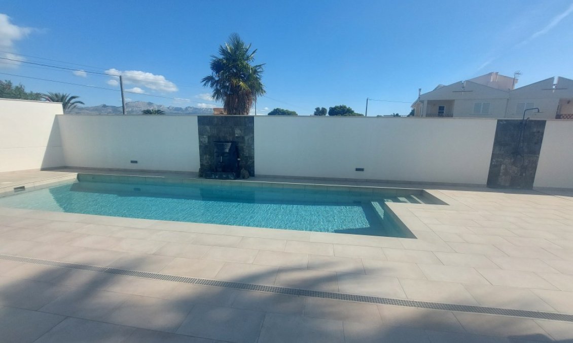 Resale - Villa -
Albir - Costa Blanca