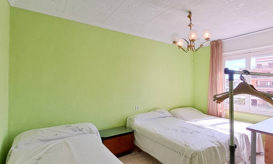 Resale - Penthouse -
Torrevieja - Playa De Los Naufragos