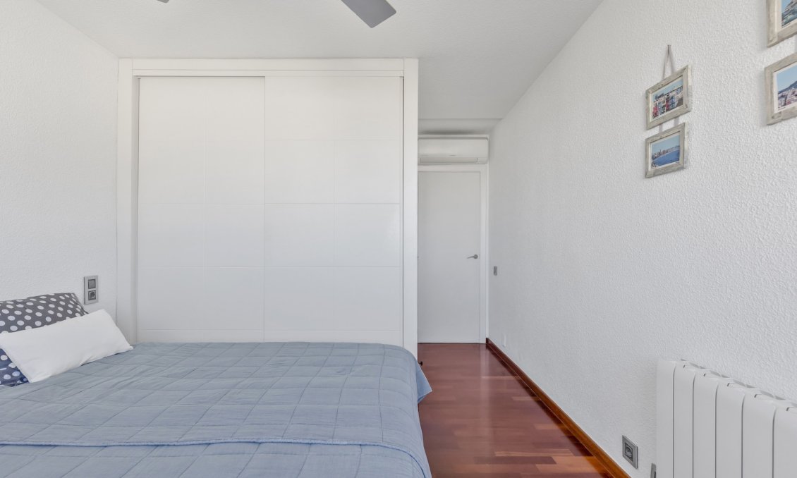 Wiederverkauf - Apartment Penthouse -
San Juan de Alicante - Costa Blanca