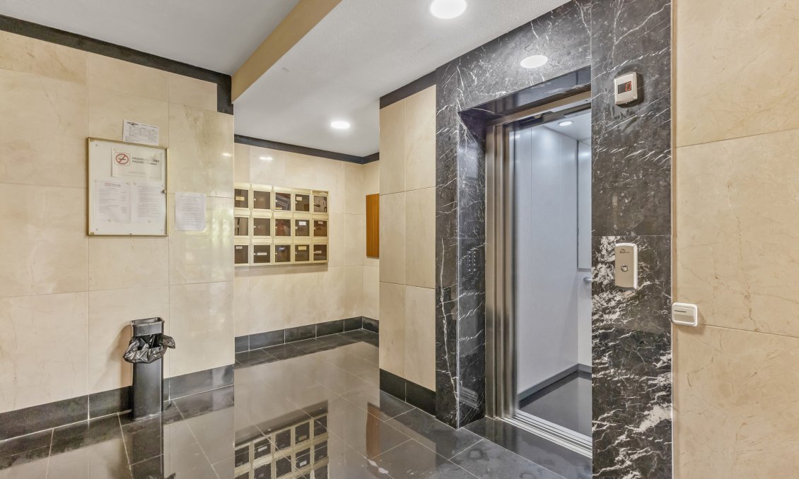 Wiederverkauf - Apartment Penthouse -
San Juan de Alicante - Costa Blanca