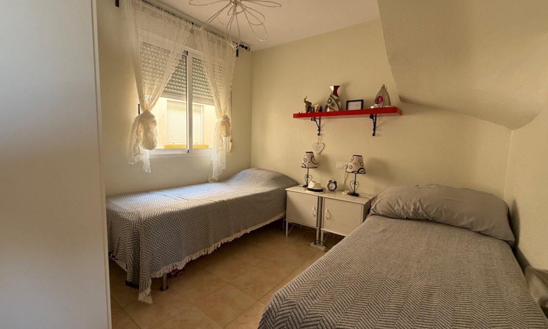 Resale - Apartment -
Orihuela - Inland