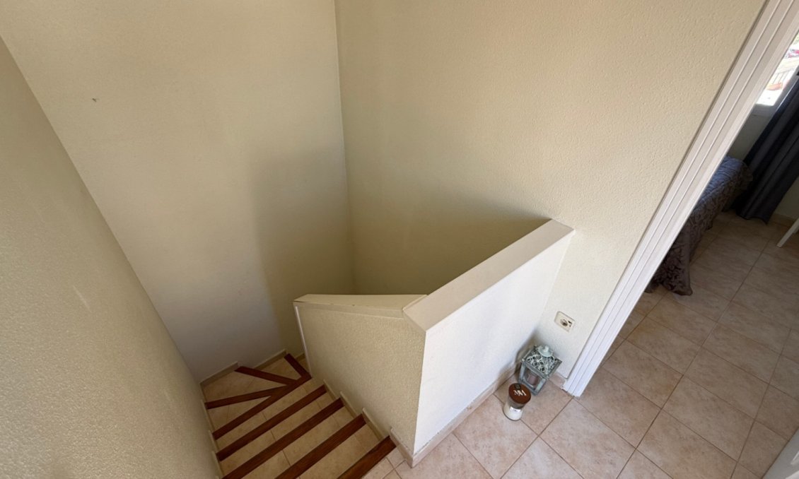 Resale - Apartment -
Orihuela - Inland