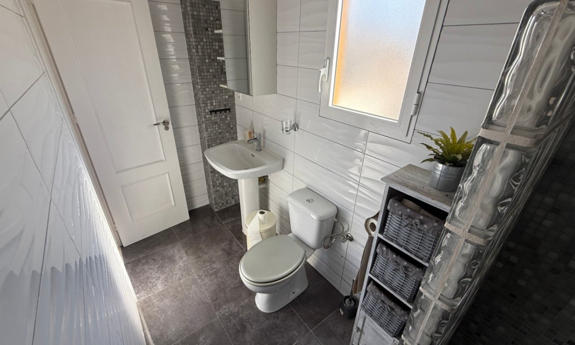 Resale - Apartment -
Orihuela - Inland