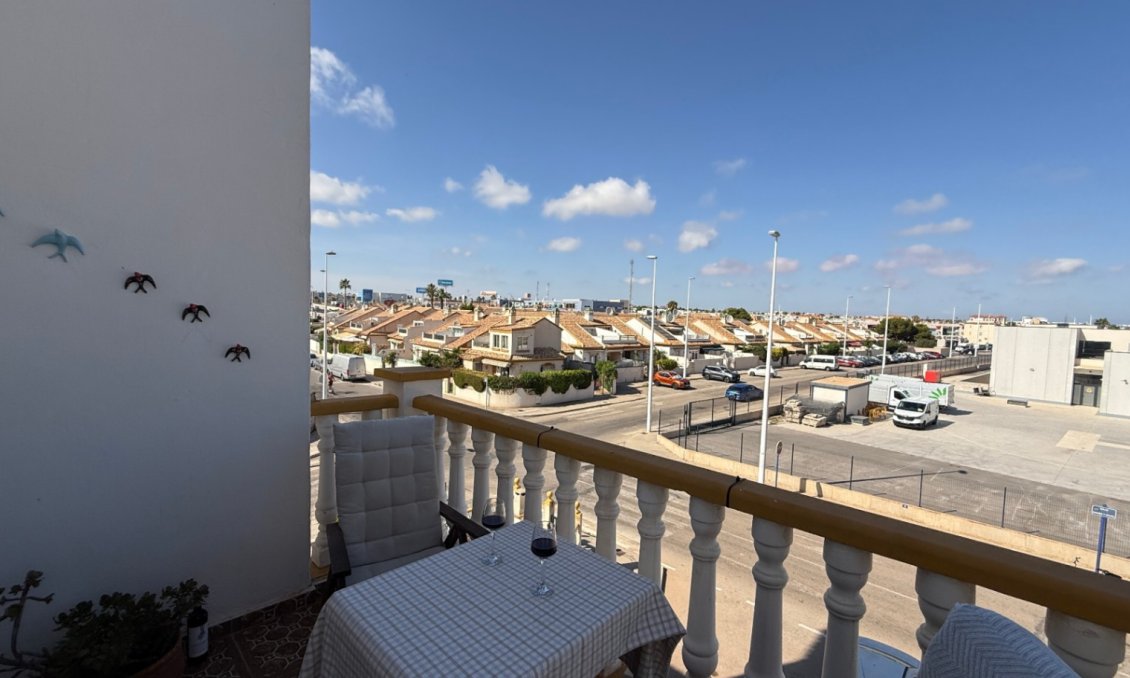 Resale - Apartment -
Orihuela - Inland