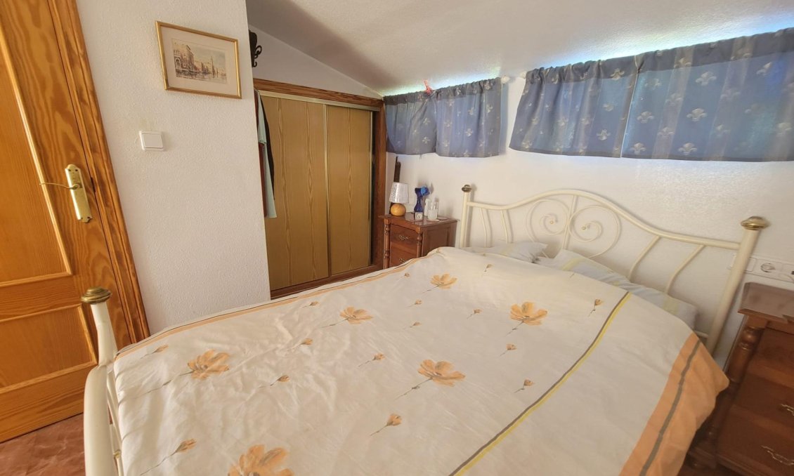 Resale - Town House -
Orihuela Costa - Playa Flamenca