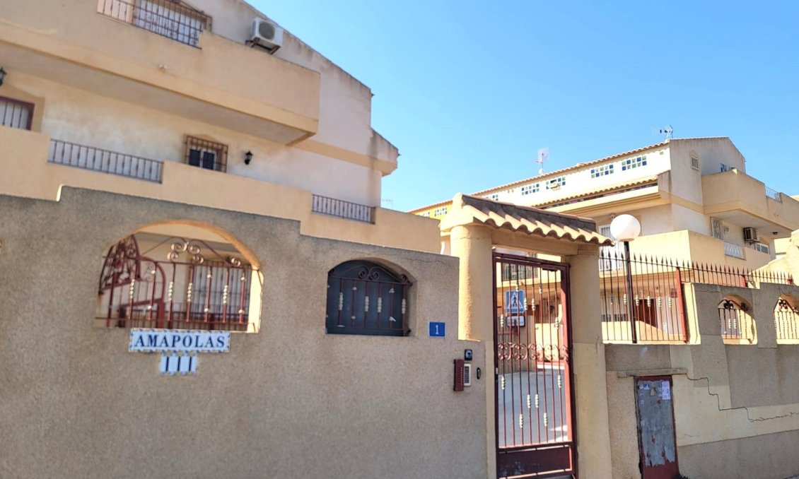 Resale - Town House -
Orihuela Costa - Playa Flamenca