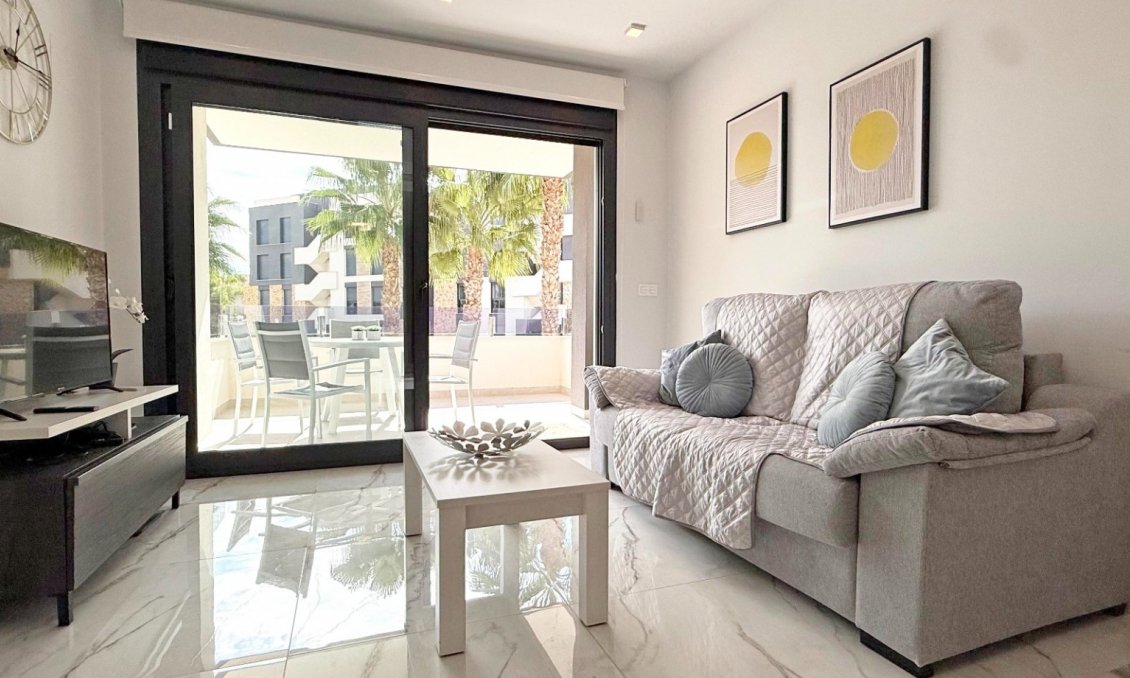 Segunda mano - Apartamento -
Orihuela Costa - Costa Blanca