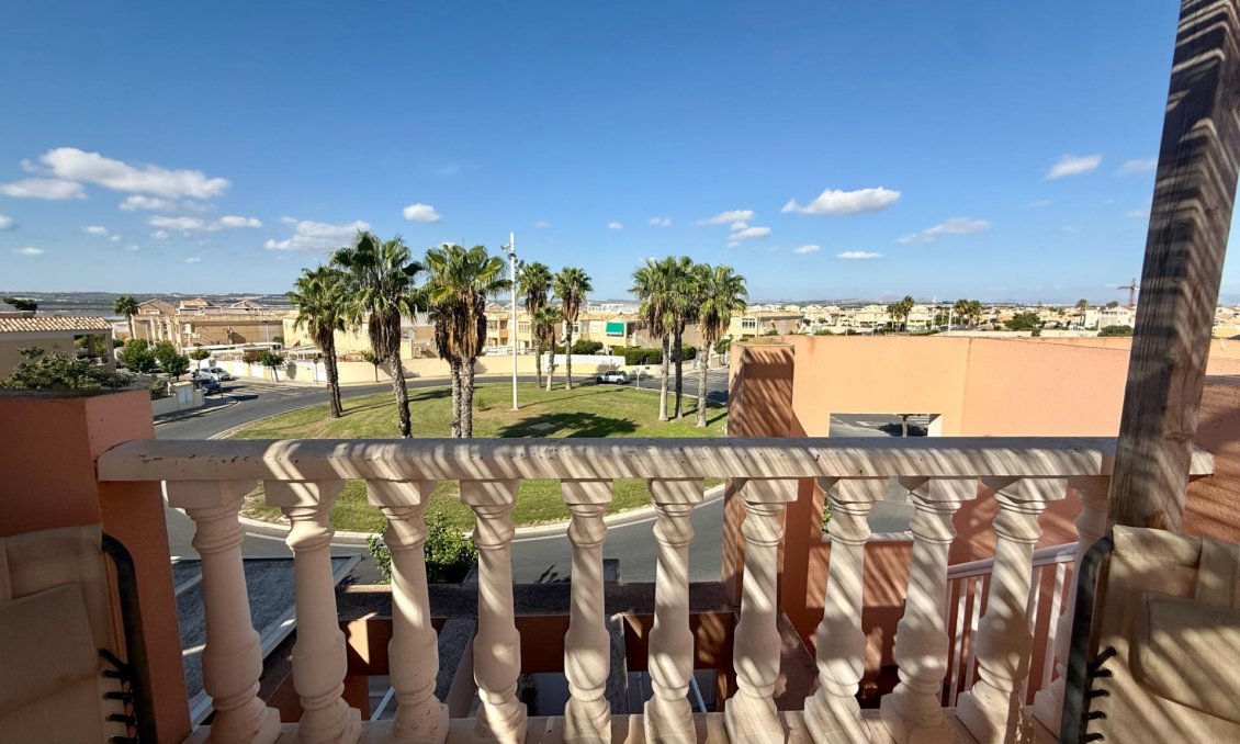 Resale - Semi Detached -
Torrevieja - El Limonar