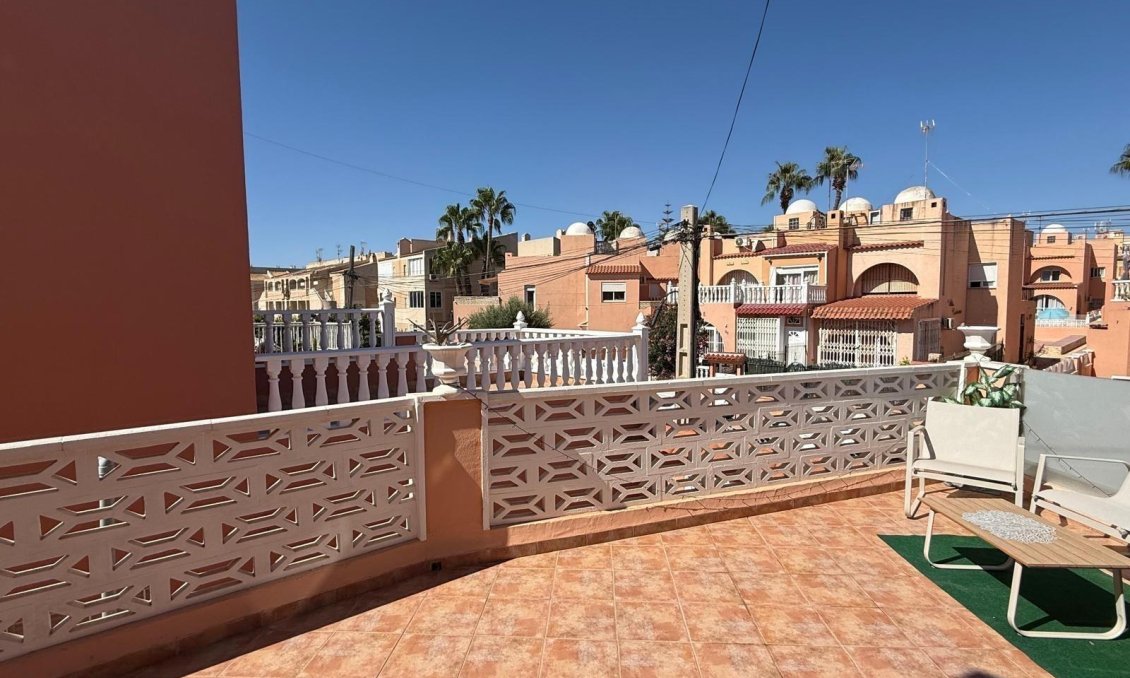 Wiederverkauf - Villa -
Torrevieja - Los Frutales