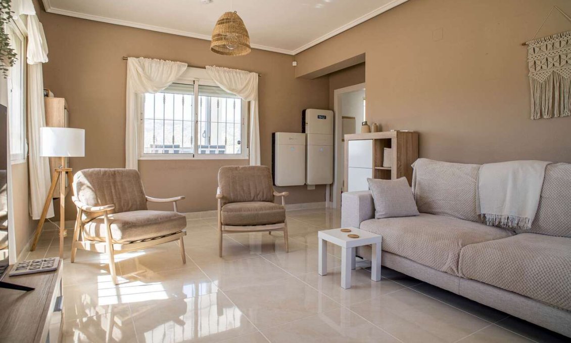 Wiederverkauf - Villa -
Pinoso - Inland