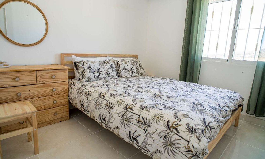 Wiederverkauf - Villa -
Pinoso - Inland