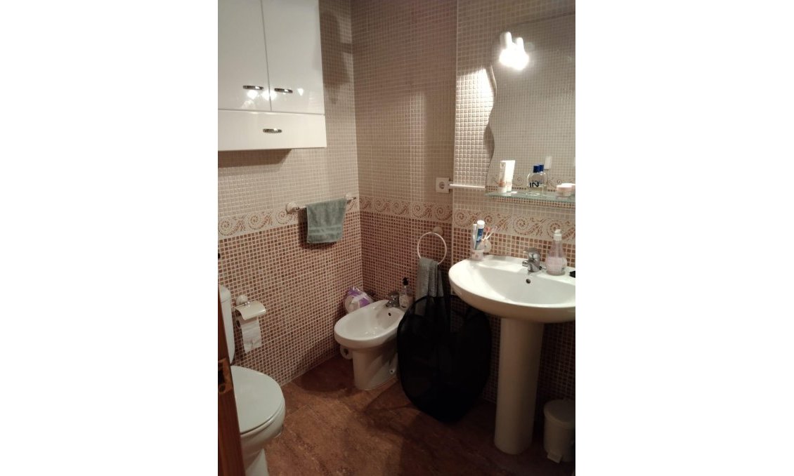 Resale - Apartment -
Torrevieja - Parque Acuático - Sector 25