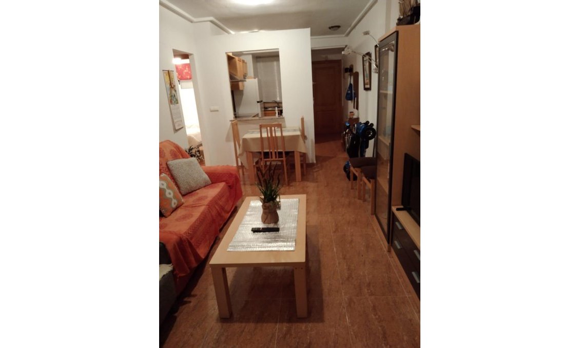 Resale - Apartment -
Torrevieja - Parque Acuático - Sector 25