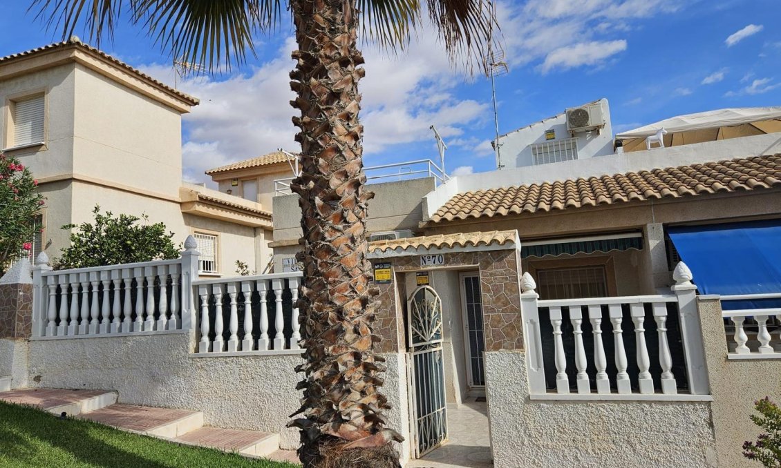 Resale - Semi Detached -
Orihuela Costa - Los Altos