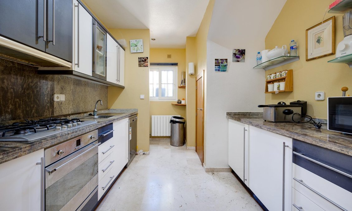 Revente - Villa -
Orihuela Costa - Costa Blanca