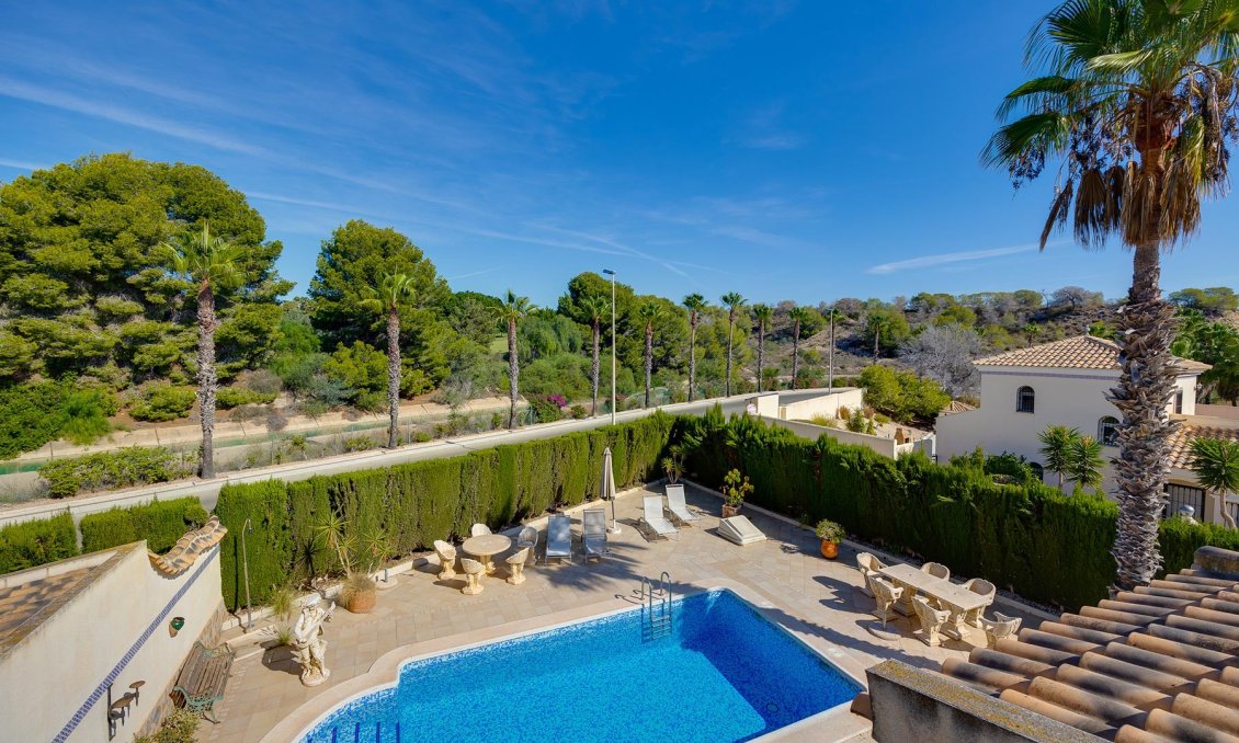 Revente - Villa -
Orihuela Costa - Costa Blanca