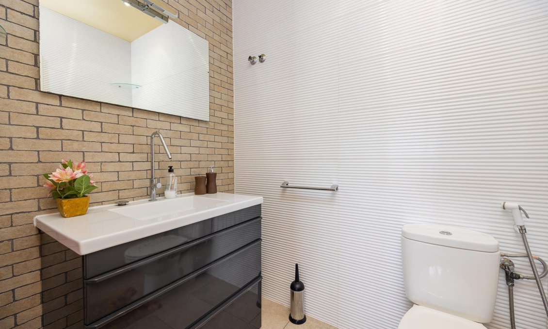 Revente - Villa -
Orihuela Costa - Costa Blanca