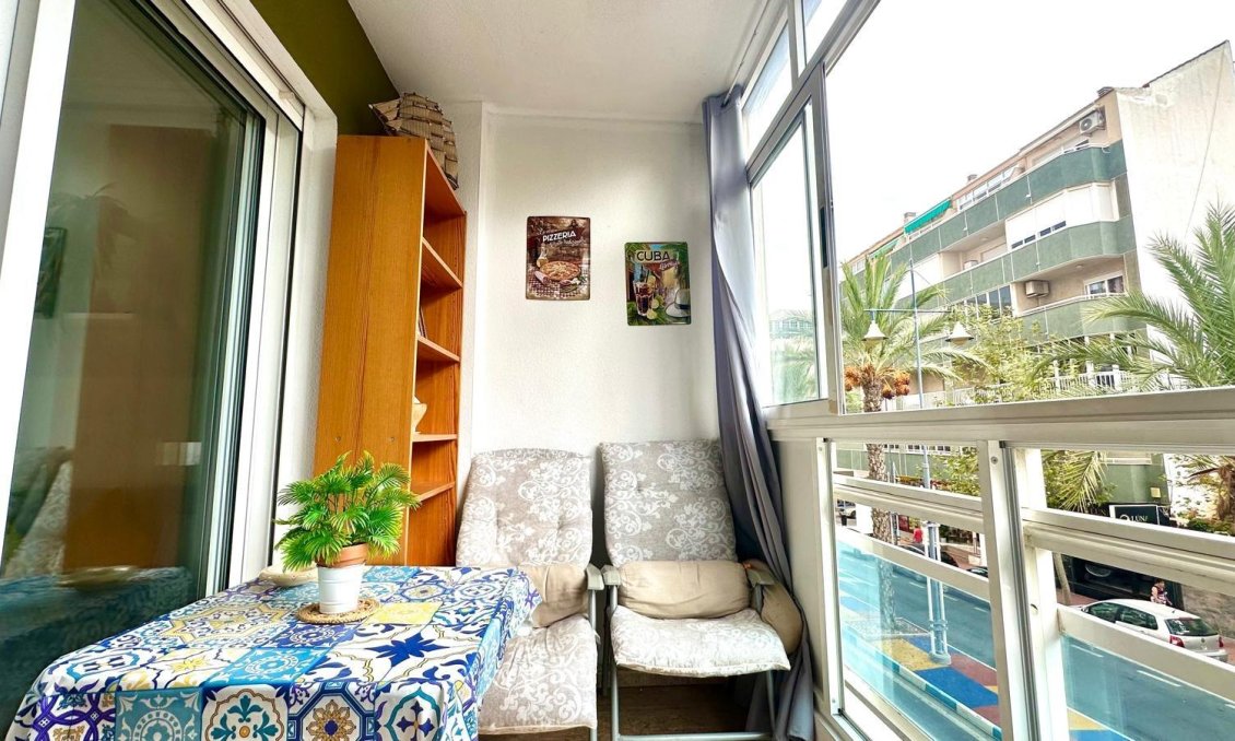 Resale - Apartment -
Torrevieja - Playa del Cura