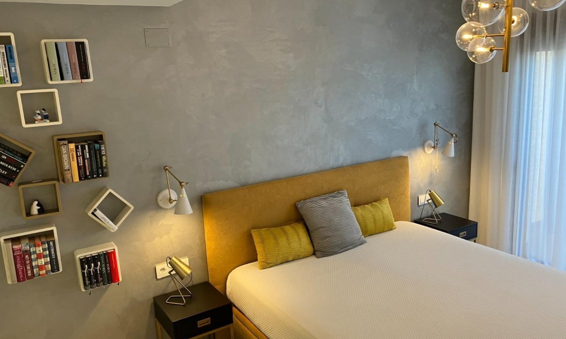 Resale - Bungalow -
San Miguel de Salinas - Las Colinas