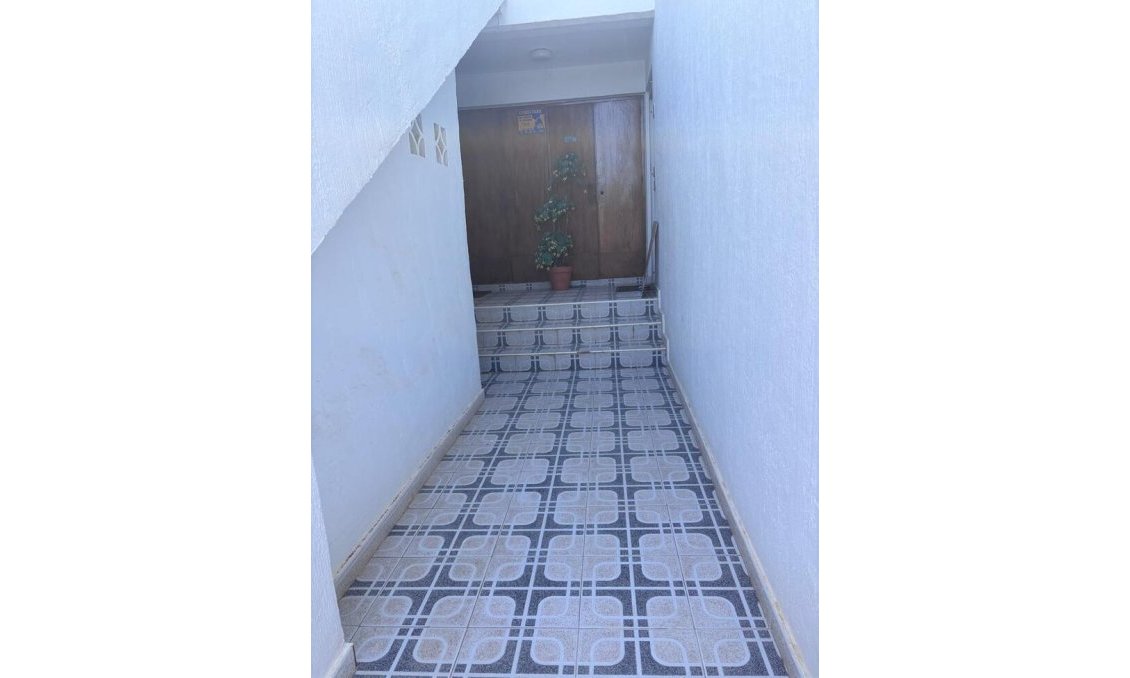 Resale - Apartment -
Los Dolses - Inland