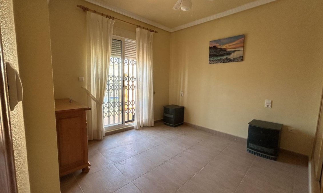 Resale - Town House -
Los Altos - Costa Blanca