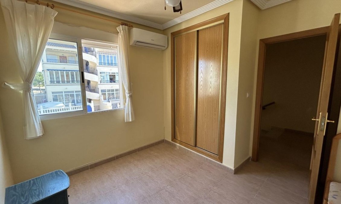 Resale - Town House -
Los Altos - Costa Blanca