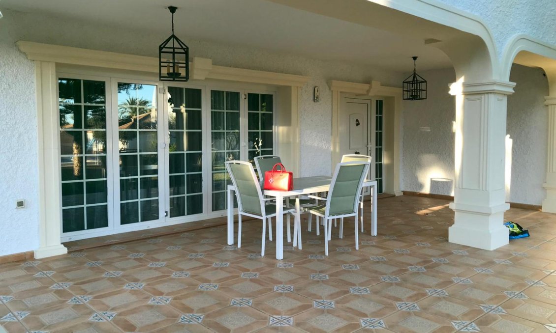 Segunda mano - Villa -
Orihuela Costa - Costa Blanca