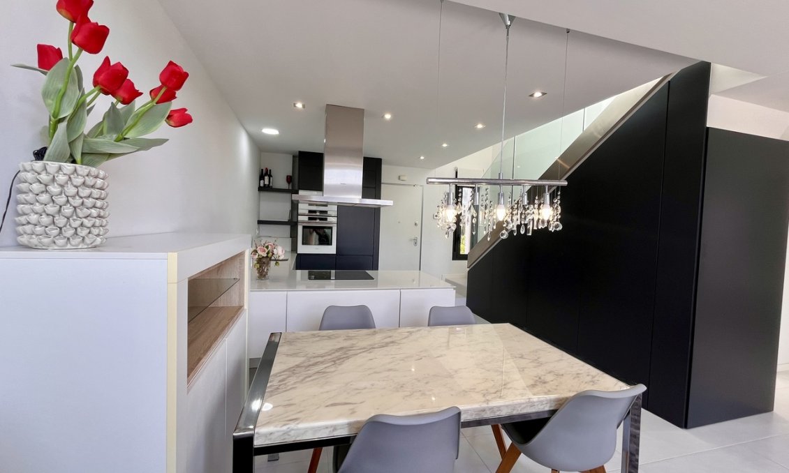 Resale - Villa -
Los Dolses - Inland