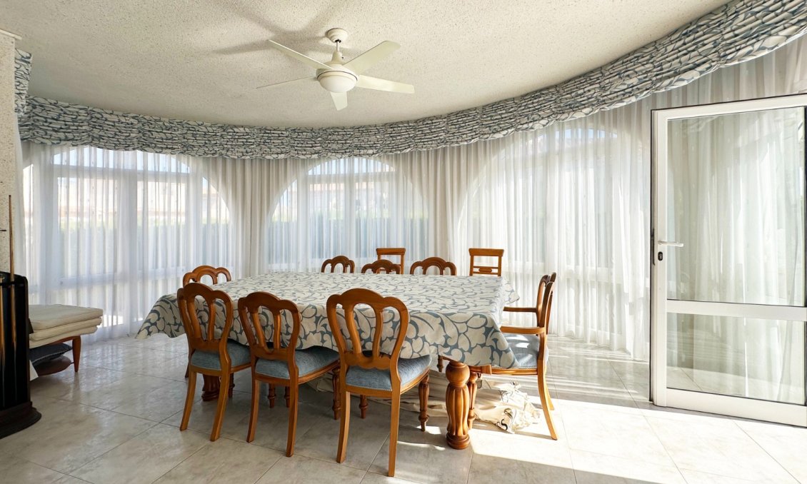 Használt Ingatlanok - Villa -
Orihuela Costa - Costa Blanca