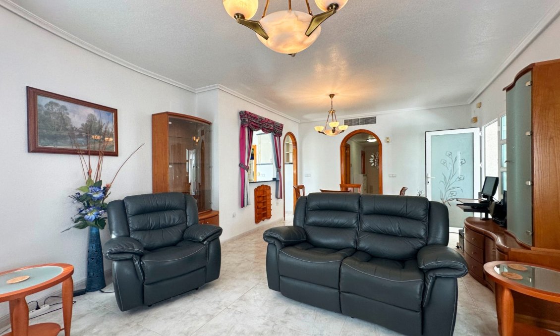 Használt Ingatlanok - Villa -
Orihuela Costa - Costa Blanca