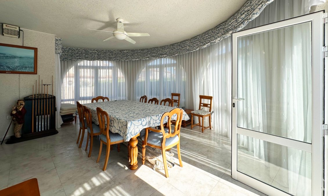 Használt Ingatlanok - Villa -
Orihuela Costa - Costa Blanca