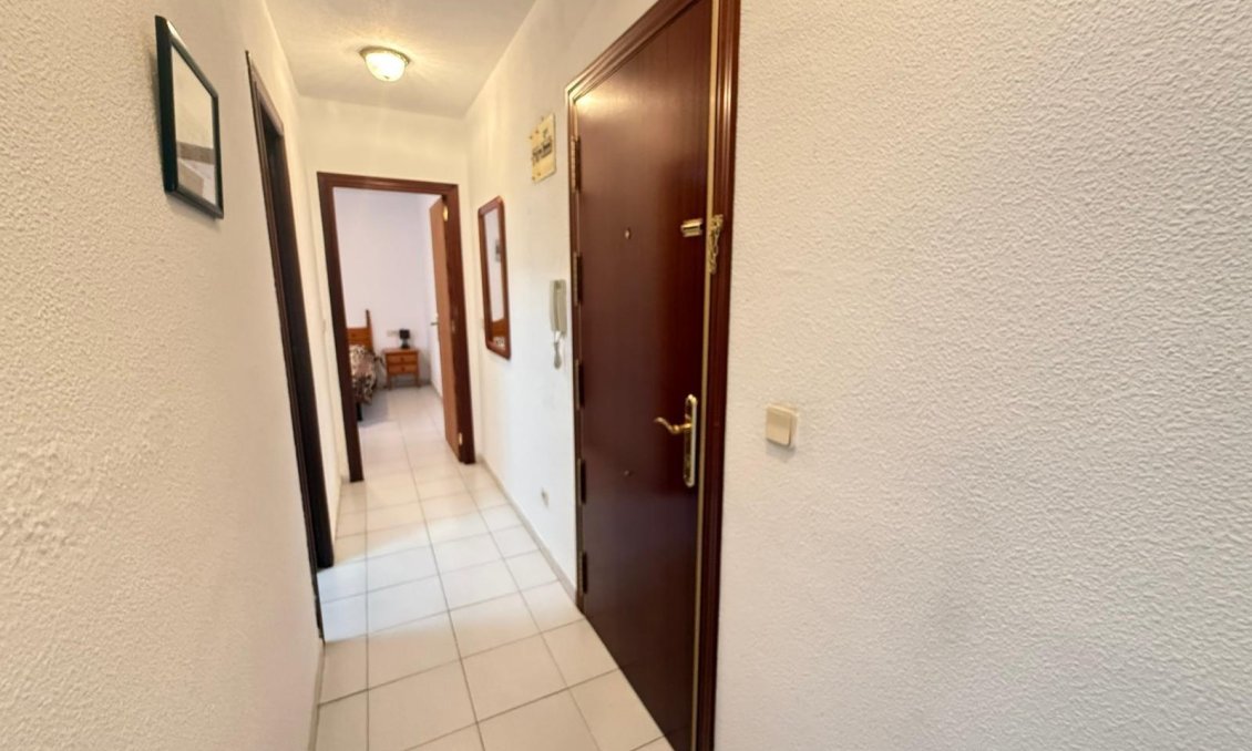 Wiederverkauf - Wohnung -
Torrevieja - Playa del Cura