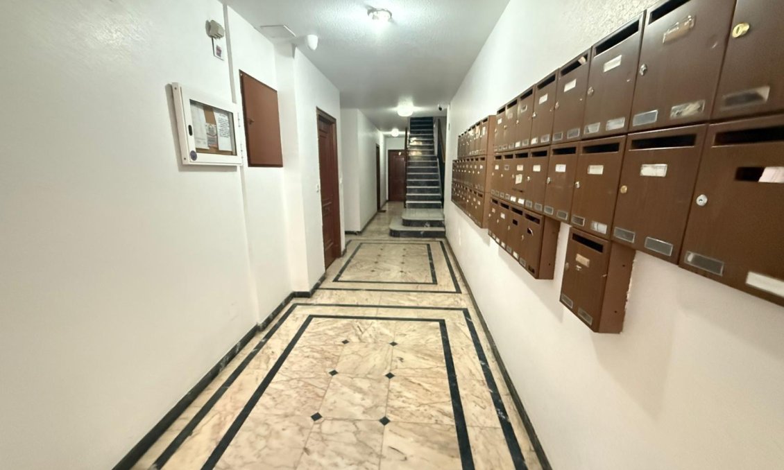 Wiederverkauf - Wohnung -
Torrevieja - Playa del Cura