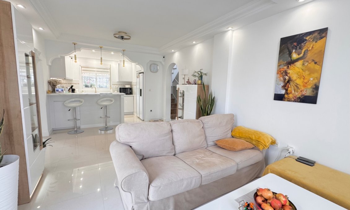 Használt Ingatlanok - Villa -
Algorfa - Inland