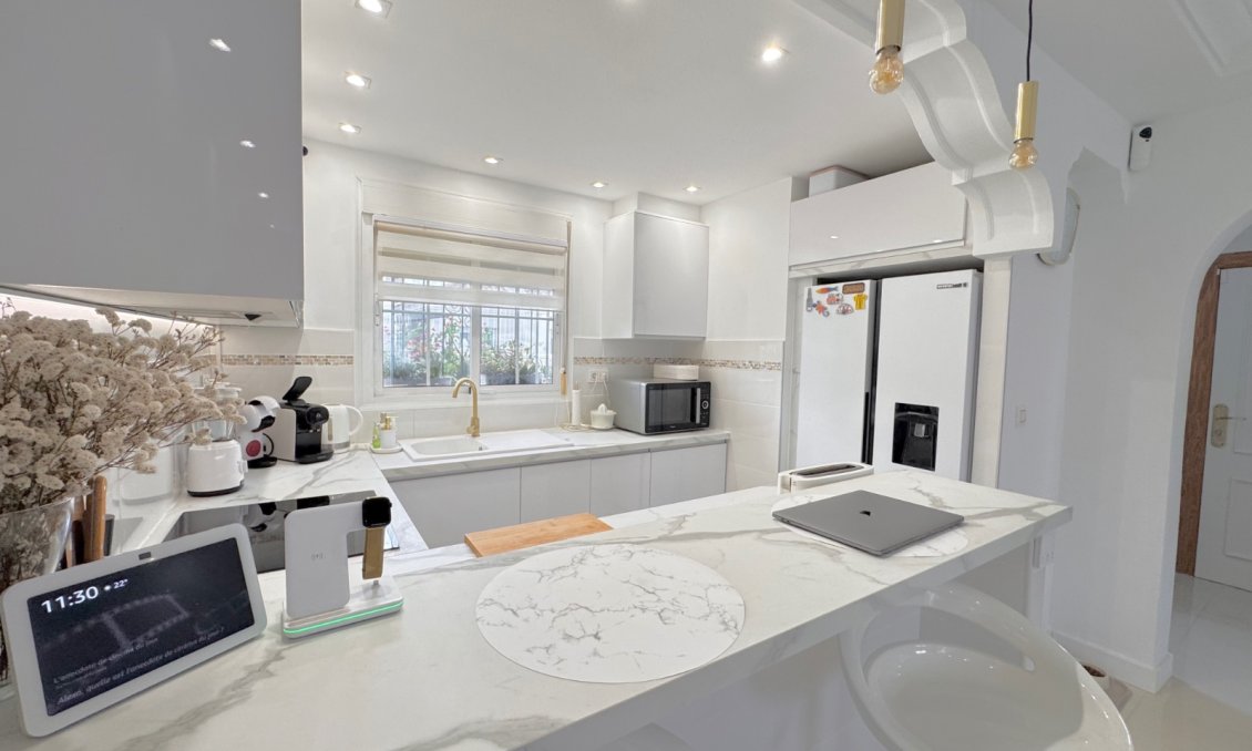 Használt Ingatlanok - Villa -
Algorfa - Inland